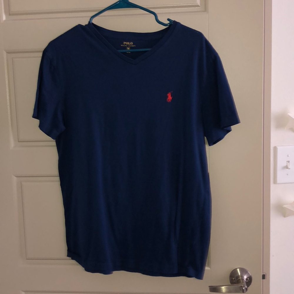 V neck top